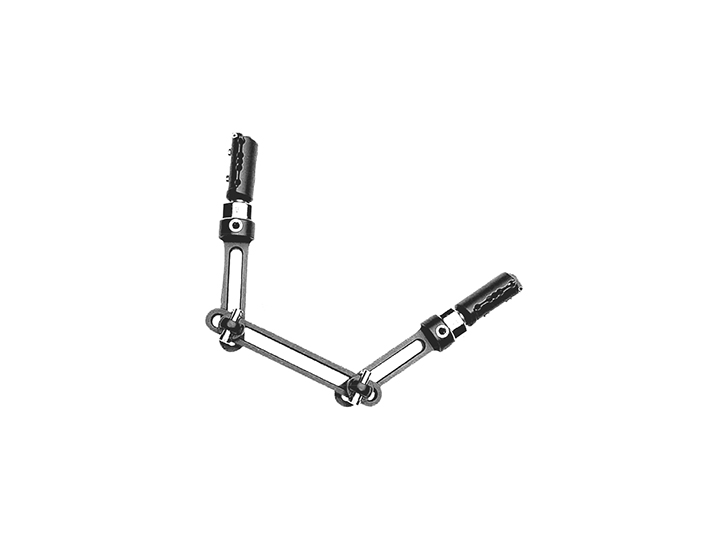 Long fixator with straight clamps